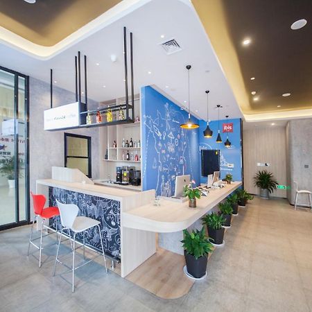 Ibis Nantong Middle Renmin Rd Hotel Exterior photo