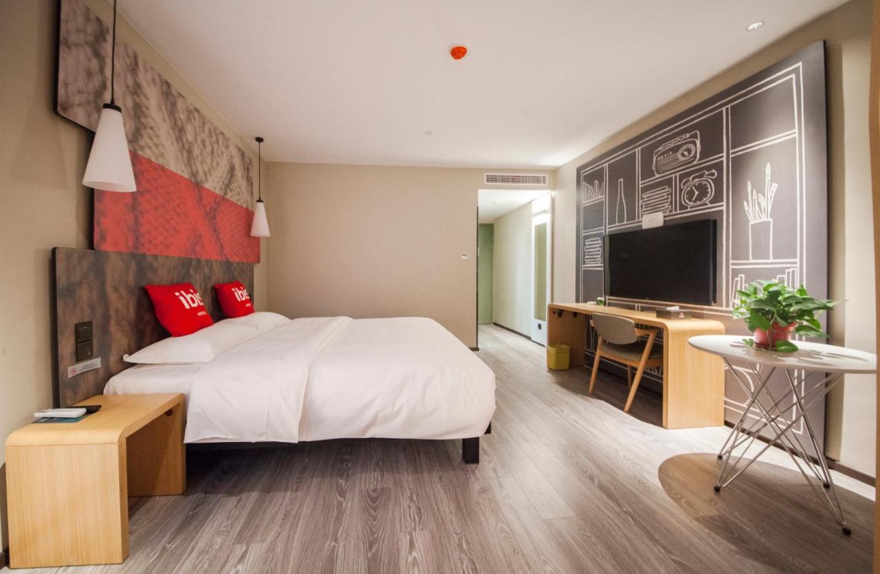 Ibis Nantong Middle Renmin Rd Hotel Exterior photo