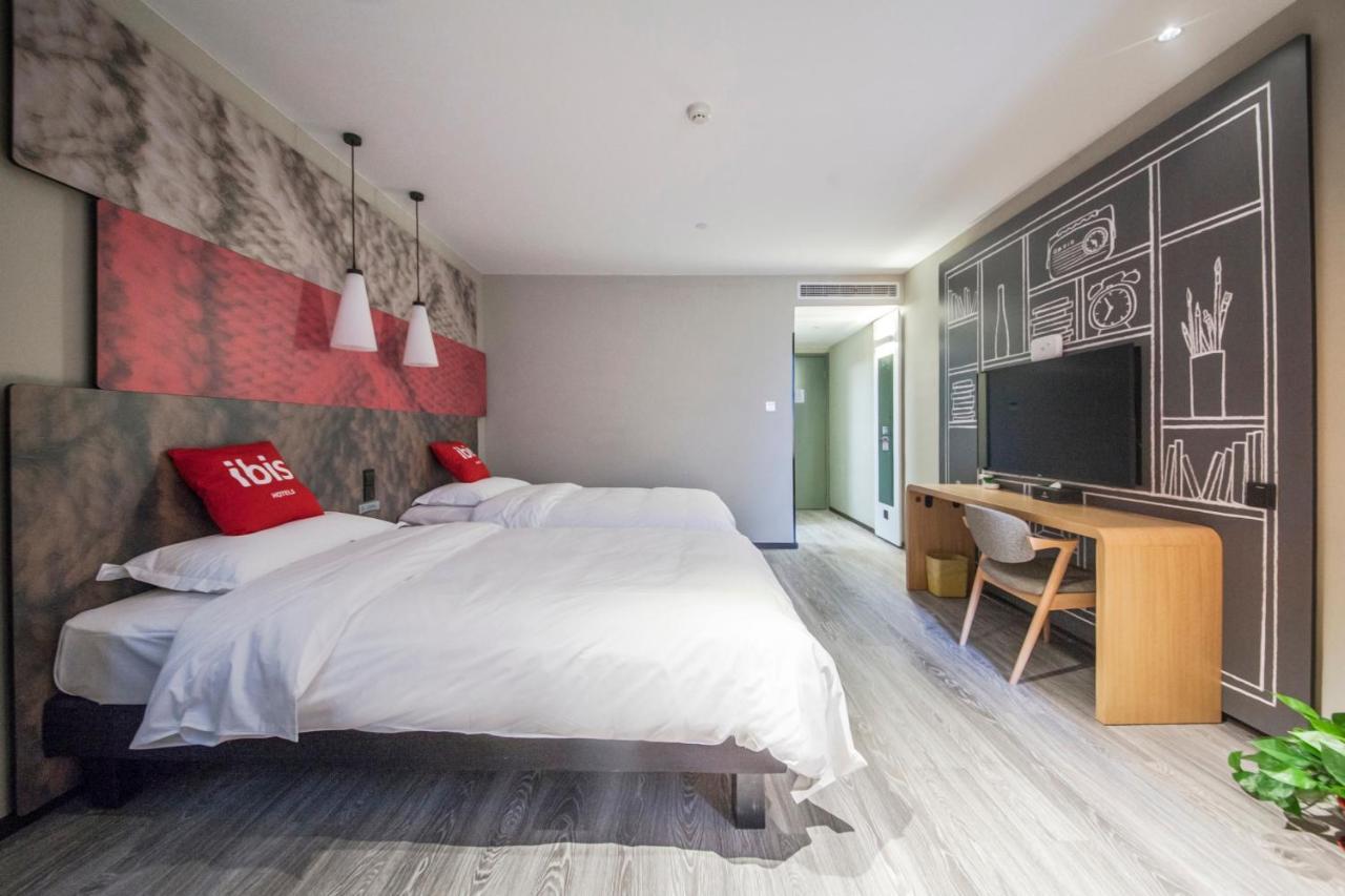 Ibis Nantong Middle Renmin Rd Hotel Exterior photo